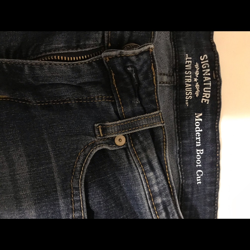 Signature by Levi Strauss Modern Bootcut Jean 10L - Picture 3 of 4